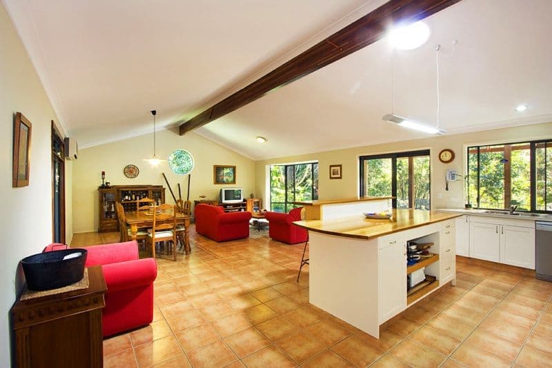 13 Wattlebird Court, CURRUMBIN VALLEY QLD 4223, Currumbin Valley - Thumbnail 2