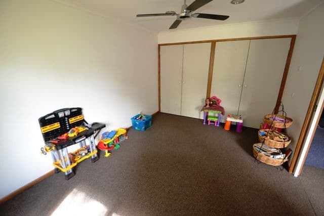 15 Shelton Street, AVENEL VIC 3664, Avenel - Thumbnail 8
