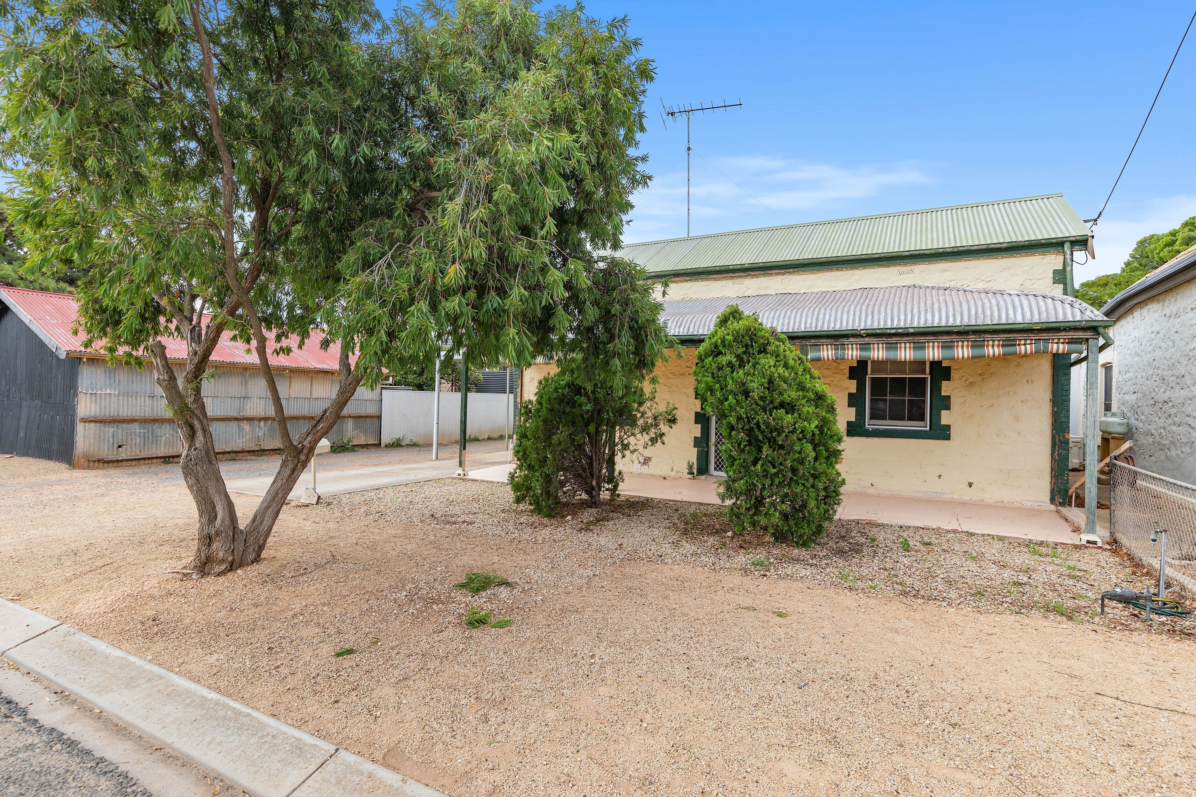 4 Baker Street, Balaklava SA 5461, Balaklava - Image 1