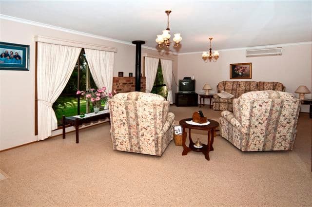 32 Woolmer Road, HIGHFIELDS QLD 4352, Highfields - Thumbnail 5