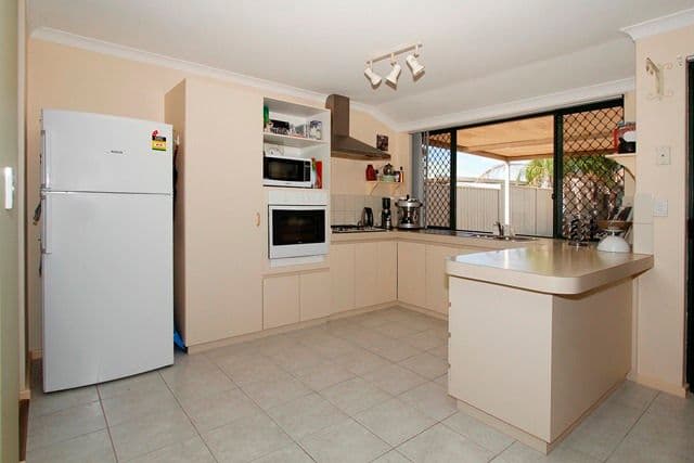 3 Mammoth Court, BALLAJURA WA 6066, Ballajura - Thumbnail 5