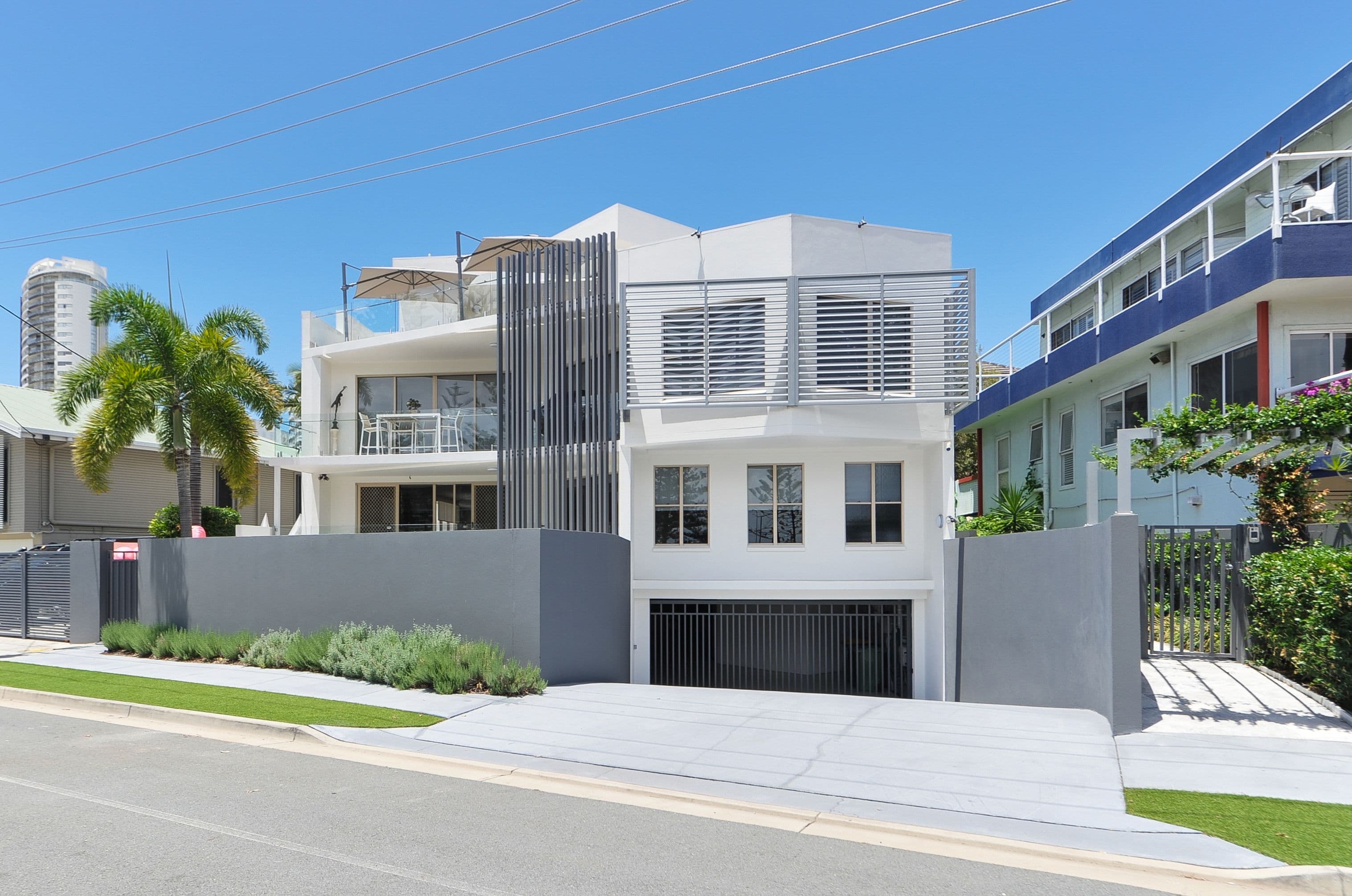 25 Rankin Parade, Main Beach QLD 4217, Main Beach - Thumbnail 3
