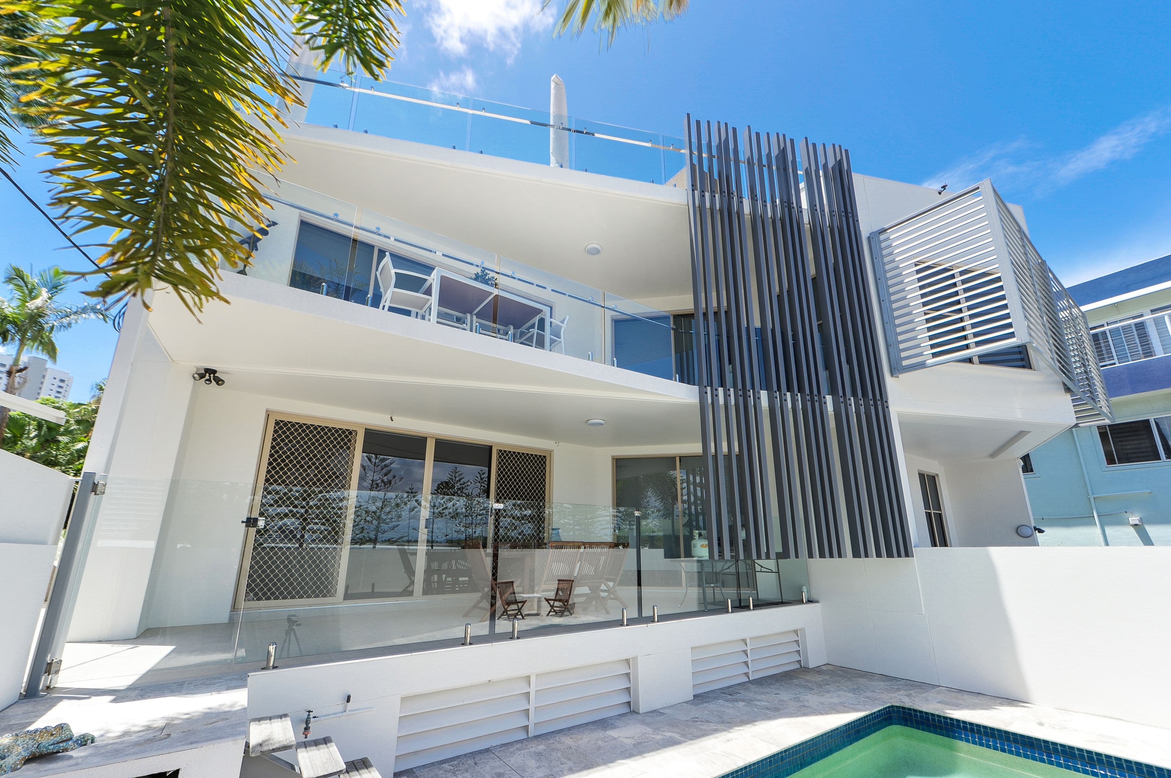 25 Rankin Parade, Main Beach QLD 4217, Main Beach - Thumbnail 5