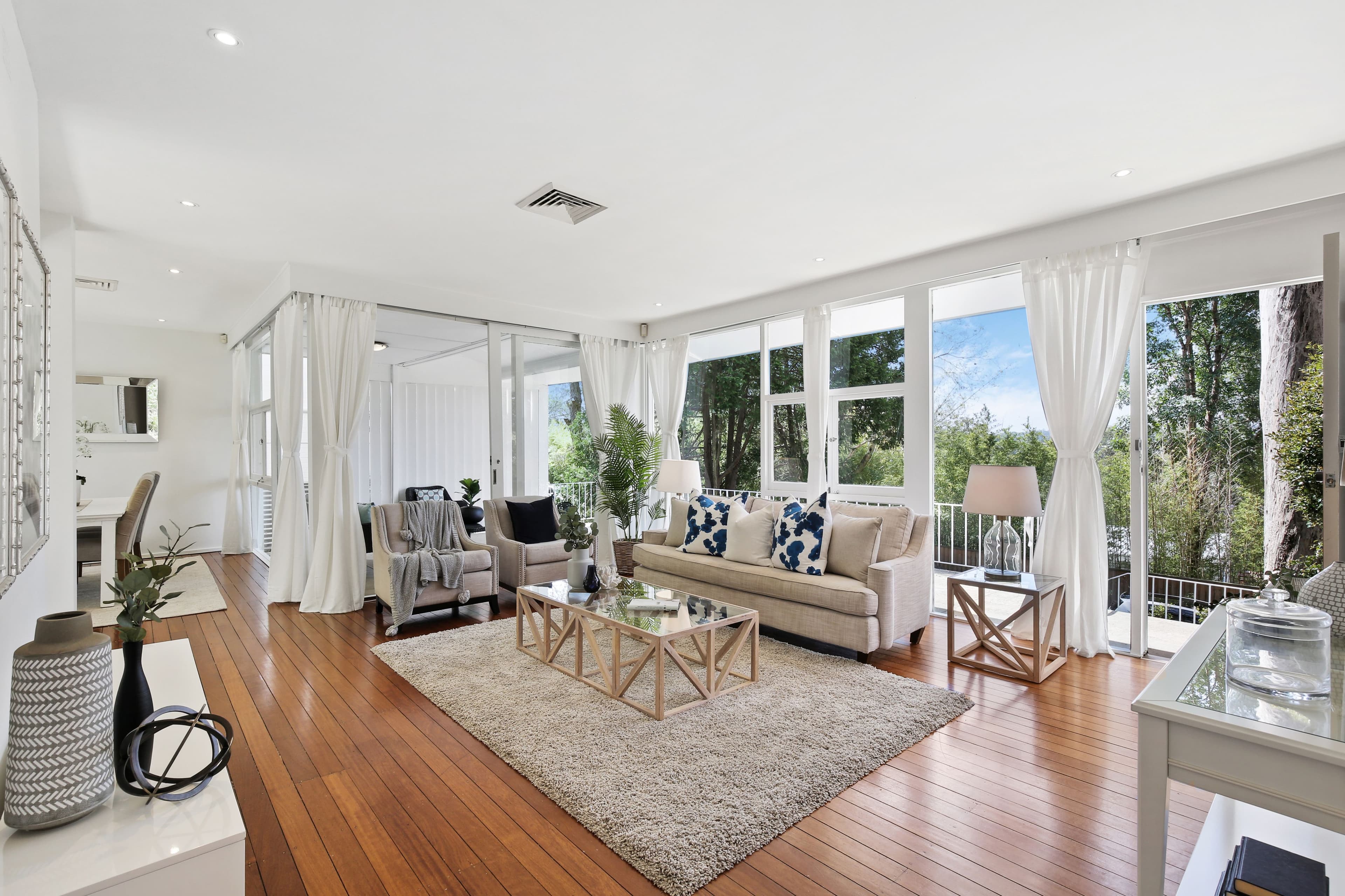 15 Harbour Lane, Middle Cove - Image 1