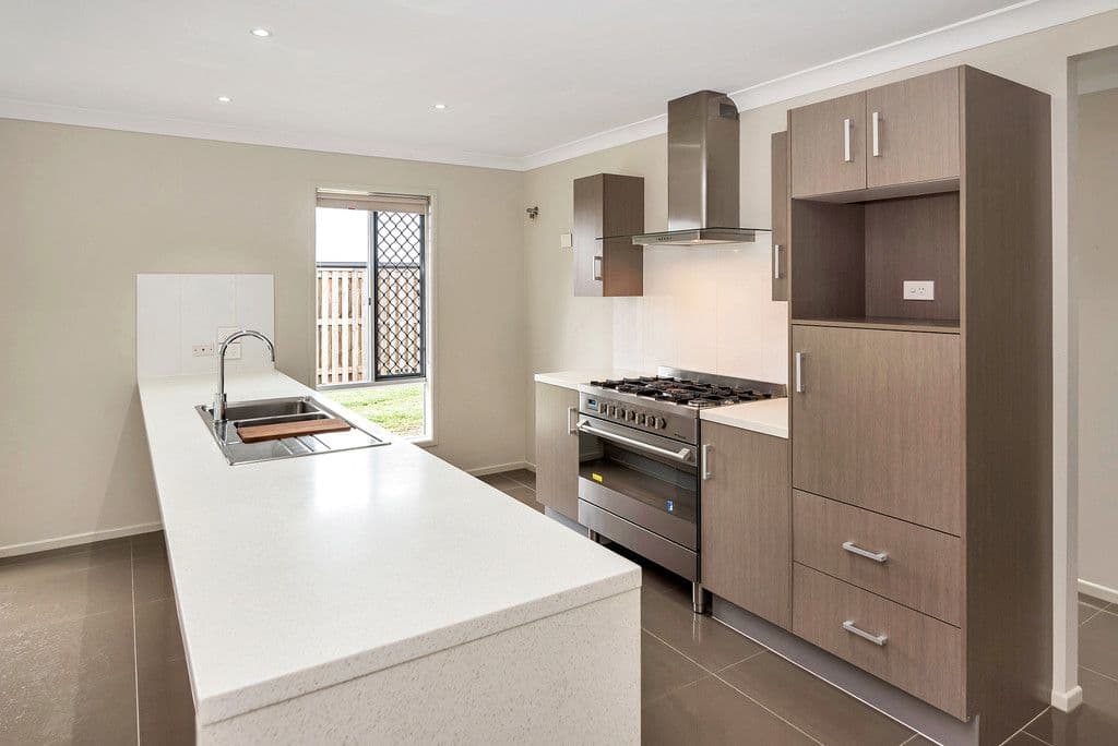 13 Wolseley Way, Upper Coomera QLD 4209, Upper Coomera - Thumbnail 3