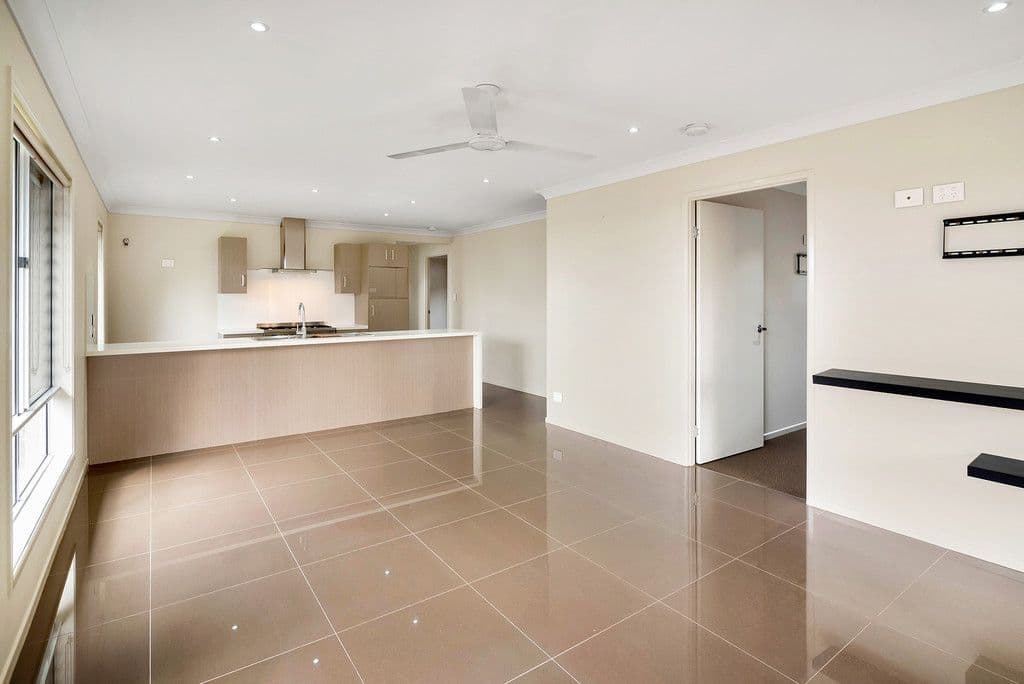 13 Wolseley Way, Upper Coomera QLD 4209, Upper Coomera - Thumbnail 8