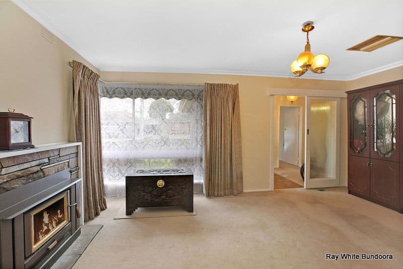 37 Luton Way, BUNDOORA VIC 3083, Bundoora - Thumbnail 4