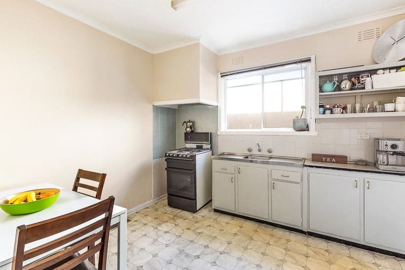 9 Winifred Street, Oakleigh VIC 3166, Oakleigh - Thumbnail 2