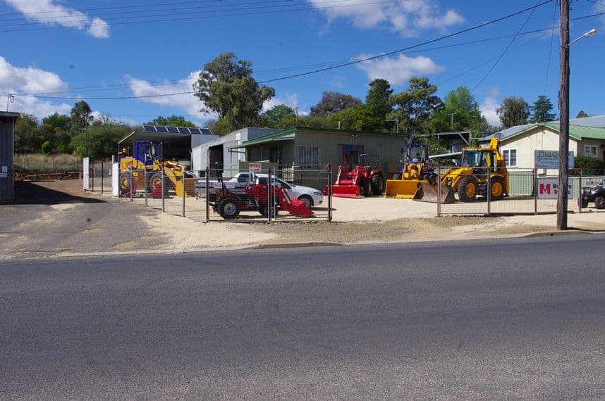 76 Ring Street, Inverell - Image 1