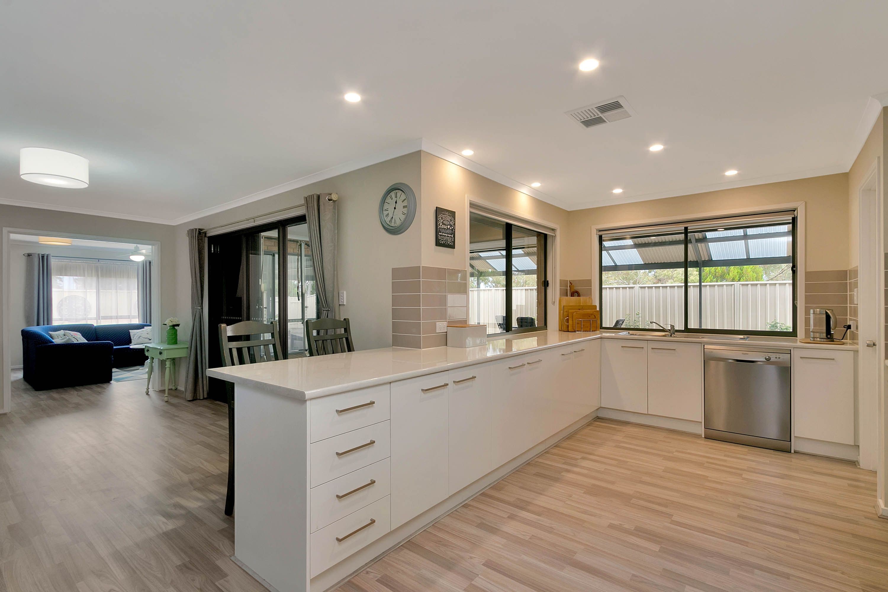 19 Honeysuckle Drive, Balaklava SA 5461, Balaklava - Thumbnail 5