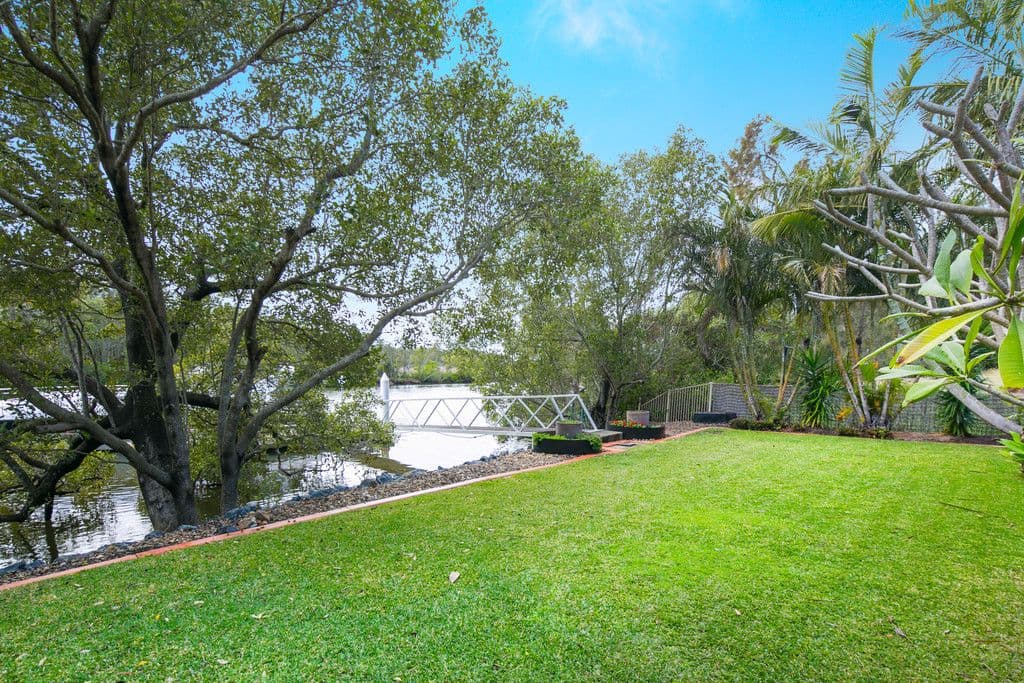 19 Tranquility Circuit, Helensvale QLD 4212, Helensvale - Thumbnail 3