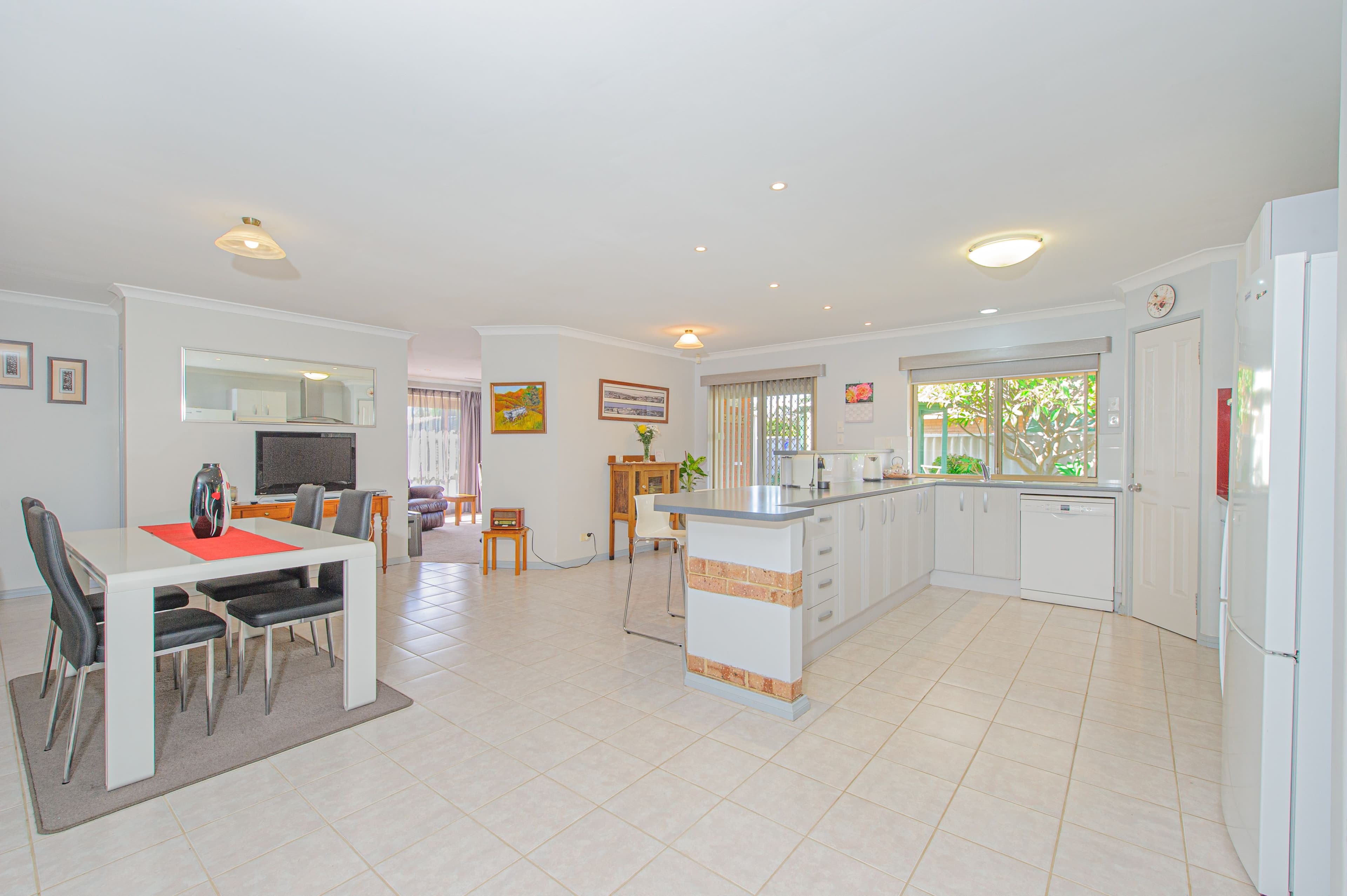 30 Banksia Road, Morley WA 6062, Morley - Thumbnail 4