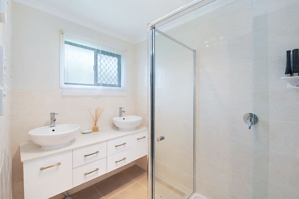4 Kooyalee Street, Deception Bay QLD 4508, Deception Bay - Image 1