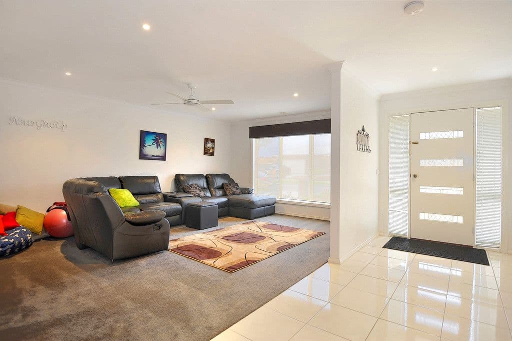 23 King George Way, MITCHELL PARK VIC 3352, Mitchell Park - Thumbnail 4