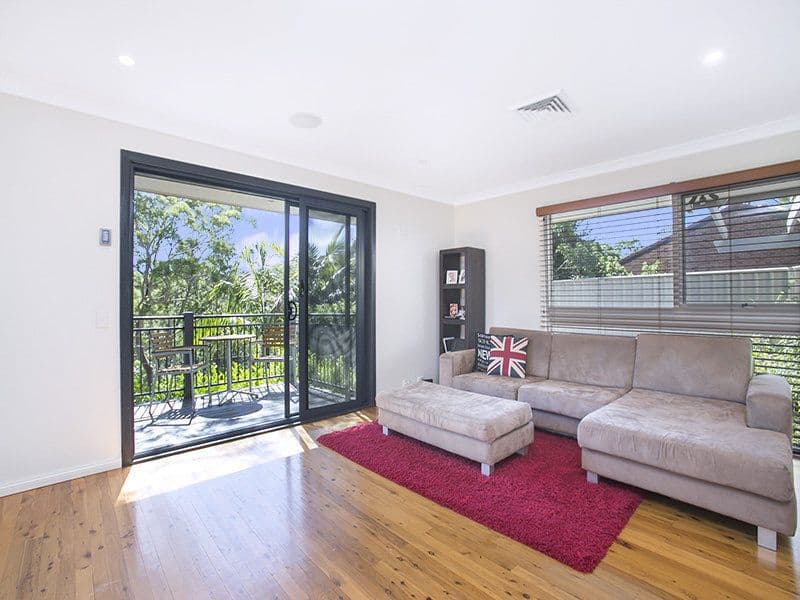 12 Huskisson Street., GYMEA BAY NSW 2227, Gymea Bay - Thumbnail 7