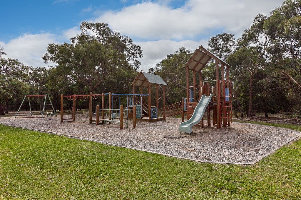 3 Parker Street, Springvale South VIC 3172, Springvale South - Thumbnail 5