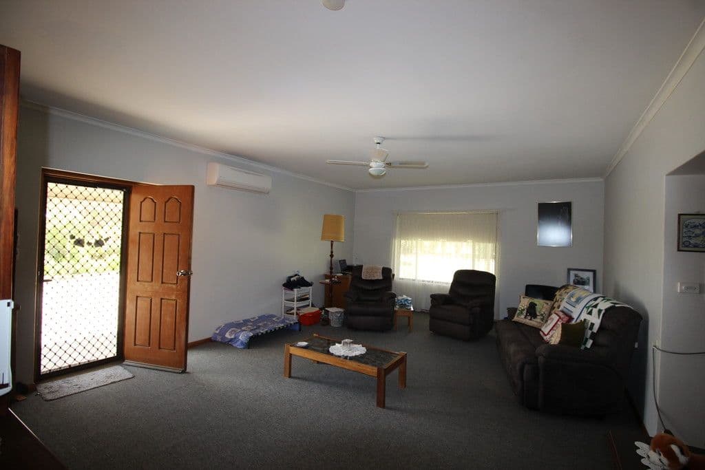 12397 Sturt Highway, Waikerie SA 5330, Waikerie - Thumbnail 2