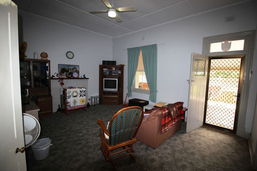 12397 Sturt Highway, Waikerie SA 5330, Waikerie - Thumbnail 3