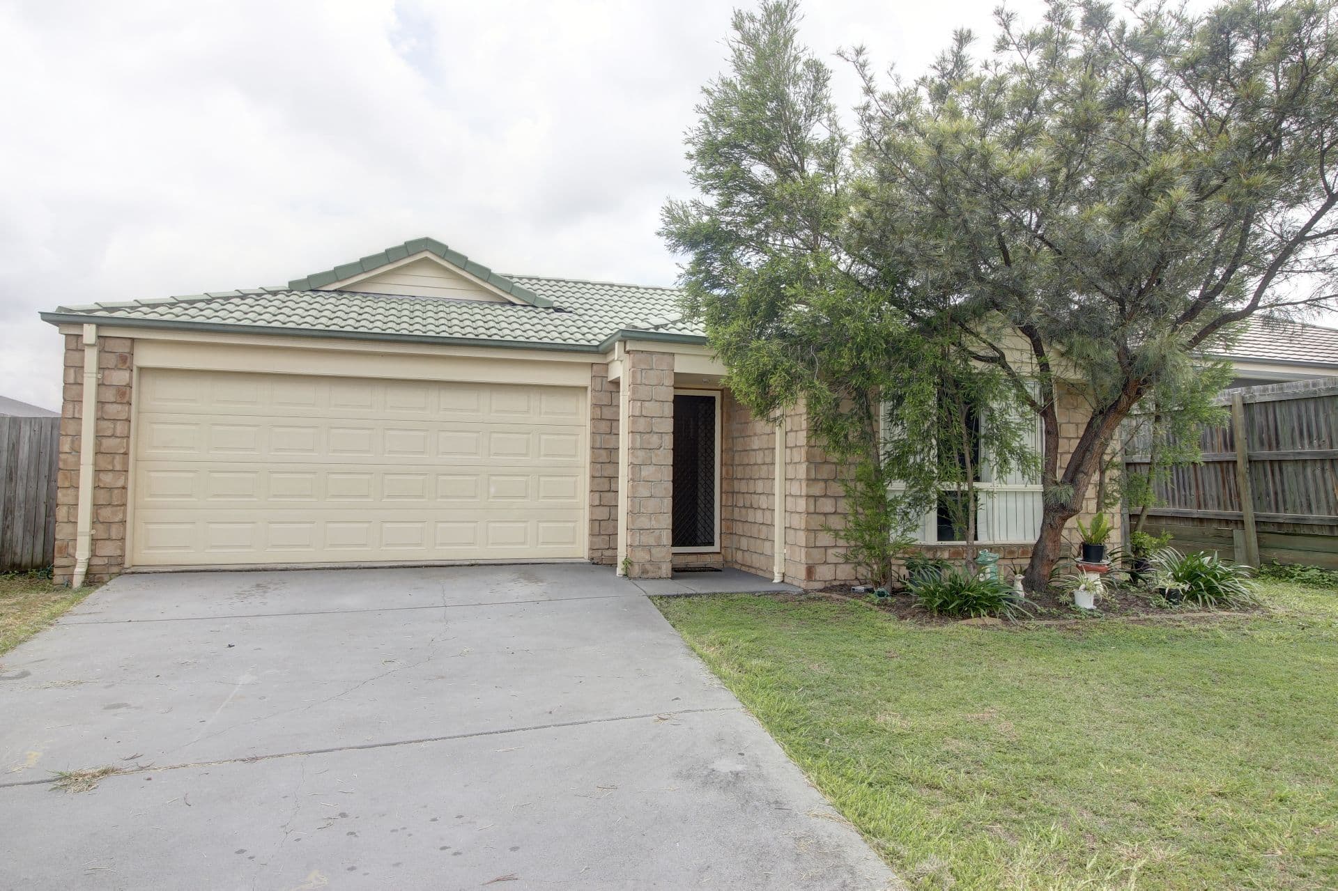 10 Brighton Street, Raceview QLD 4305, Raceview - Image 1