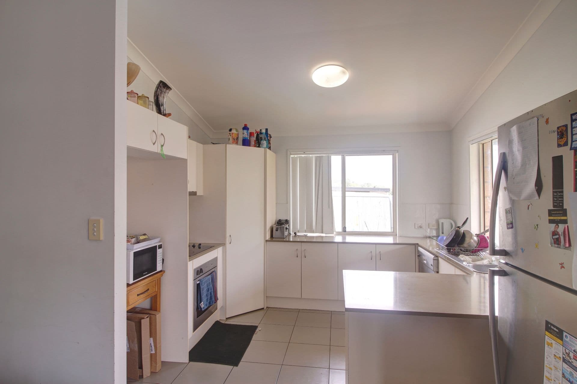 10 Brighton Street, Raceview QLD 4305, Raceview - Thumbnail 2