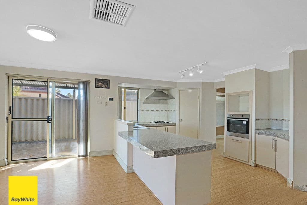 3 Yarrow Drive, Bennett Springs WA 6063, Bennett Springs - Thumbnail 6