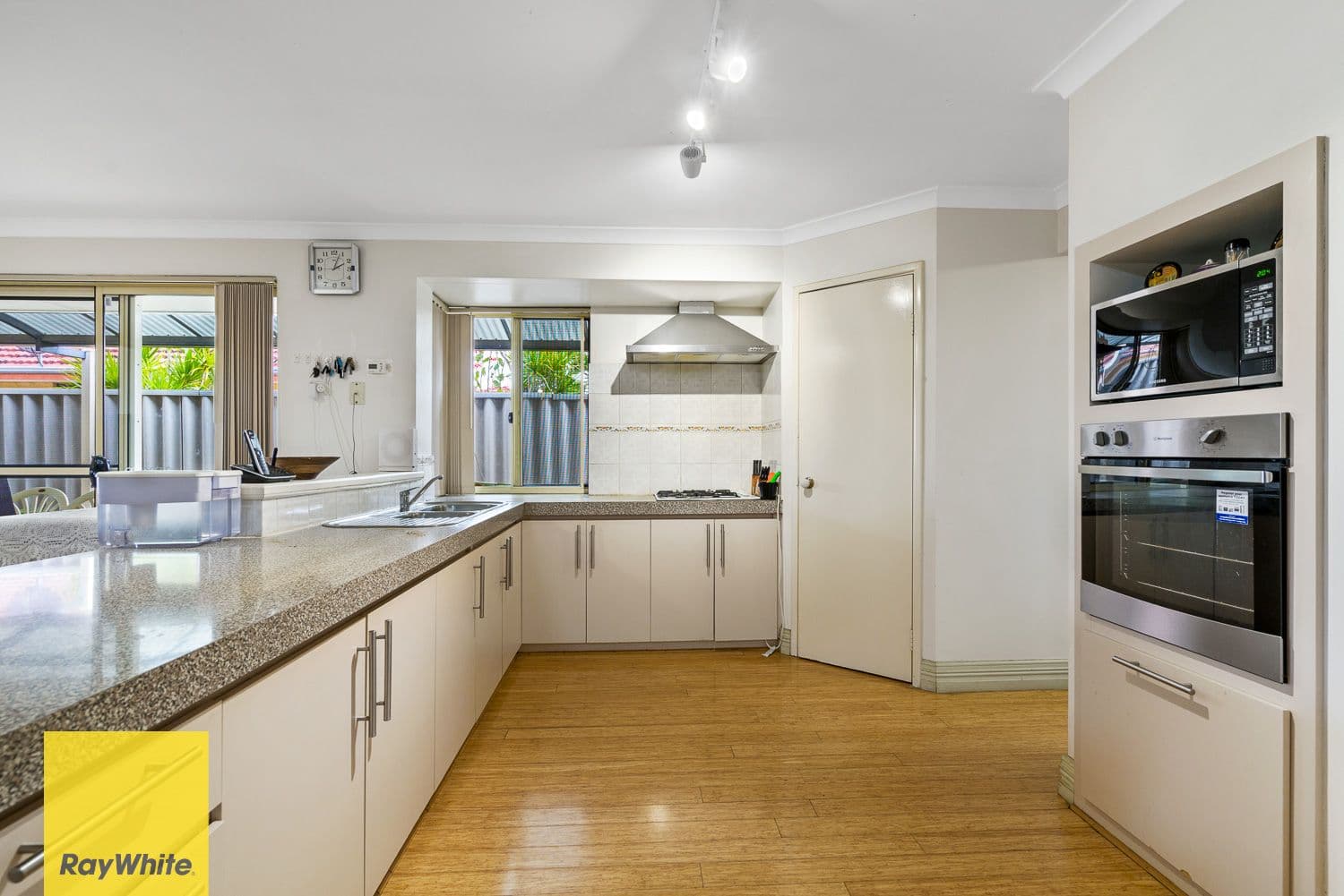 3 Yarrow Drive, Bennett Springs WA 6063, Bennett Springs - Thumbnail 7
