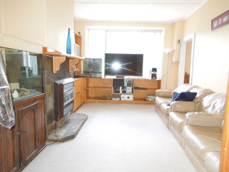 6 Henty Street, MOUNT GAMBIER SA 5290, Mount Gambier - Thumbnail 2