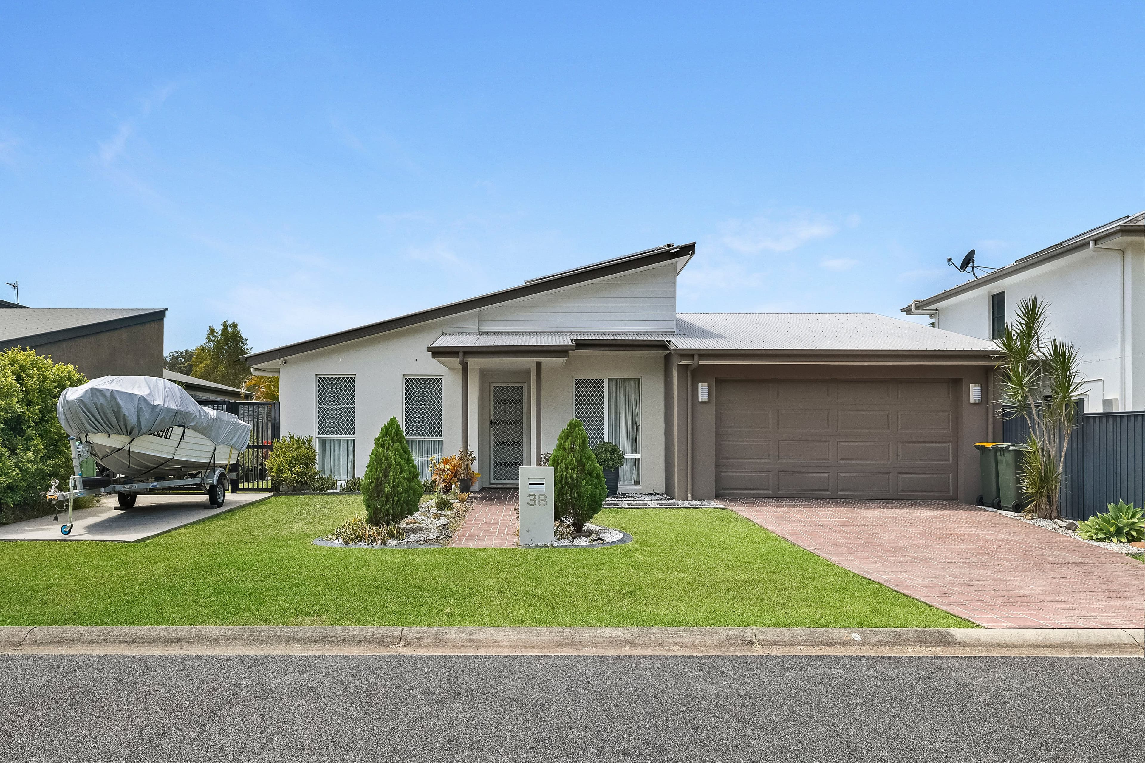 38 Bahkeeta Street, Oxenford QLD 4210, Oxenford - Image 1