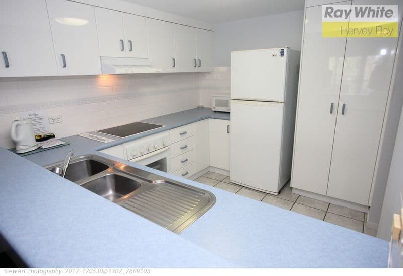397 Charlton Esplanade, TORQUAY QLD 4655, Torquay - Thumbnail 6