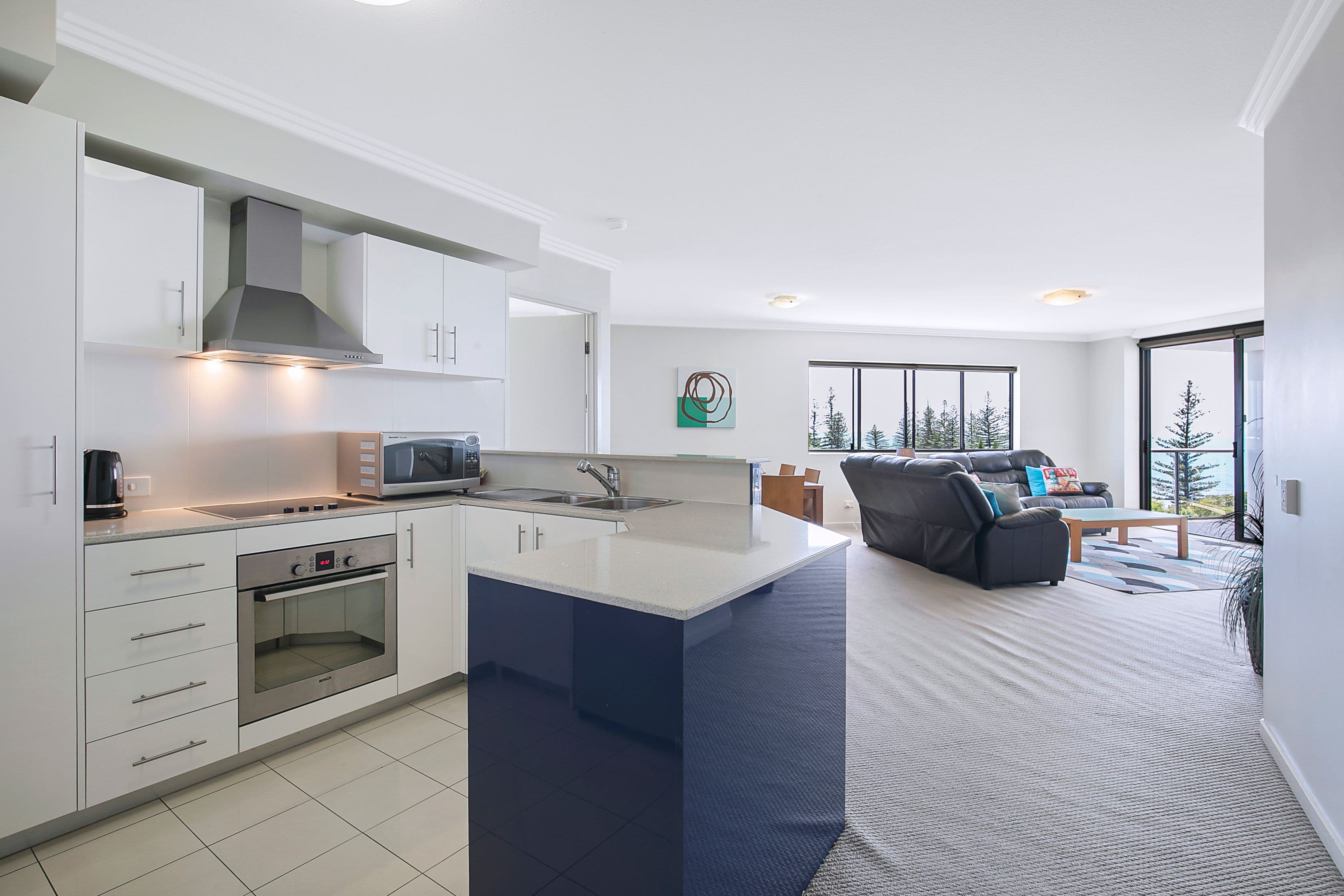 89 Landsborough Avenue, Scarborough QLD 4020, Scarborough - Thumbnail 2