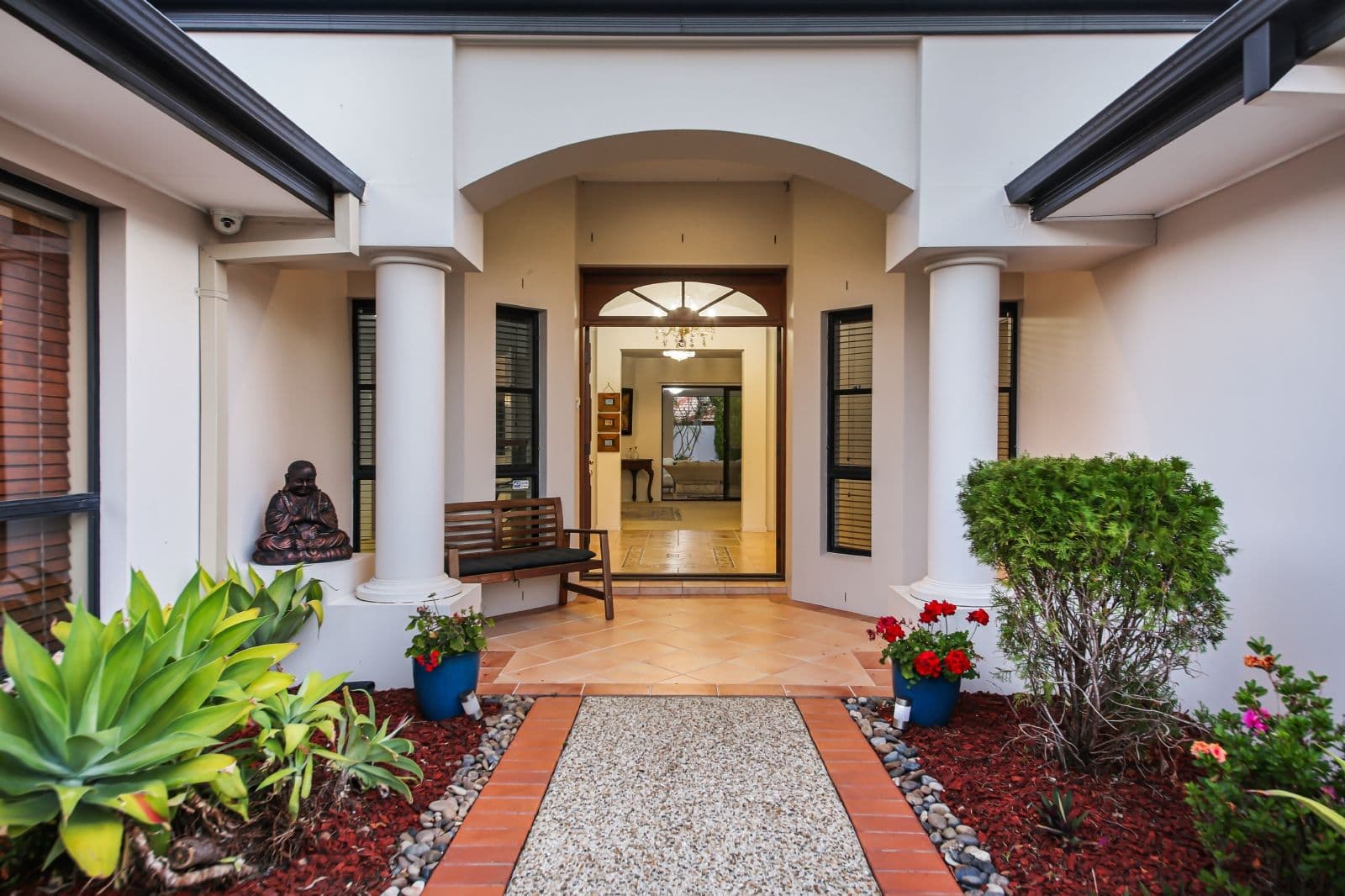 9 Little Hampton Court, Arundel QLD 4214, Arundel - Thumbnail 2