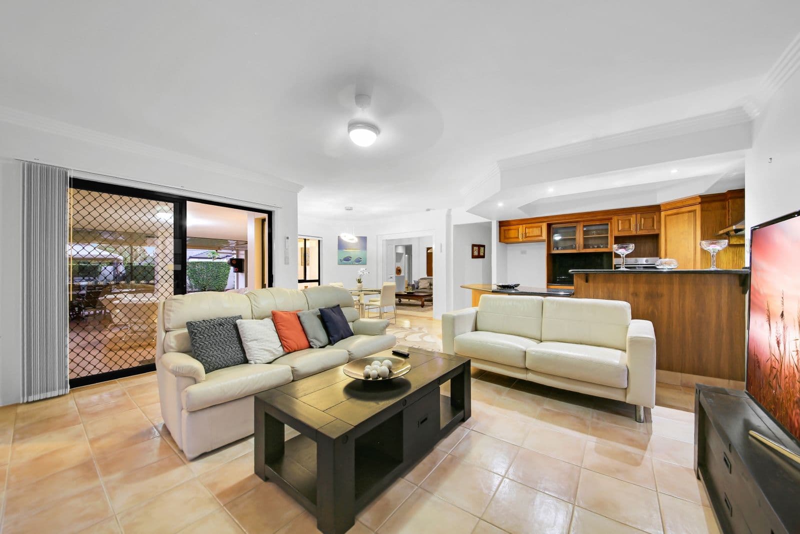 9 Little Hampton Court, Arundel QLD 4214, Arundel - Thumbnail 5