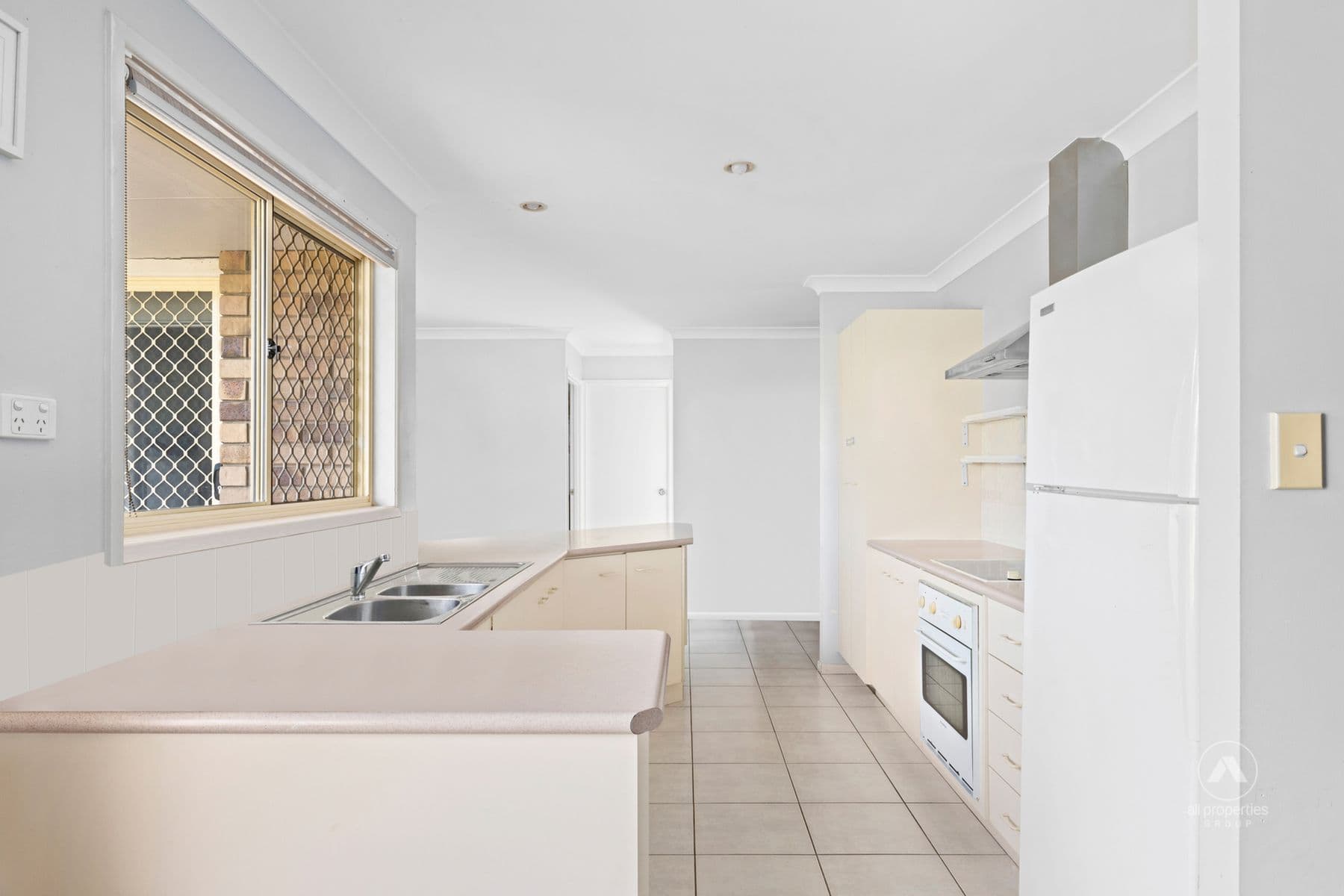 31 Solandra Circuit, Regents Park QLD 4118, Regents Park - Thumbnail 4