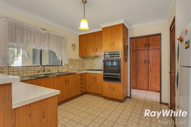 17 Erong Avenue, Gilles Plains SA 5086, Gilles Plains - Thumbnail 7