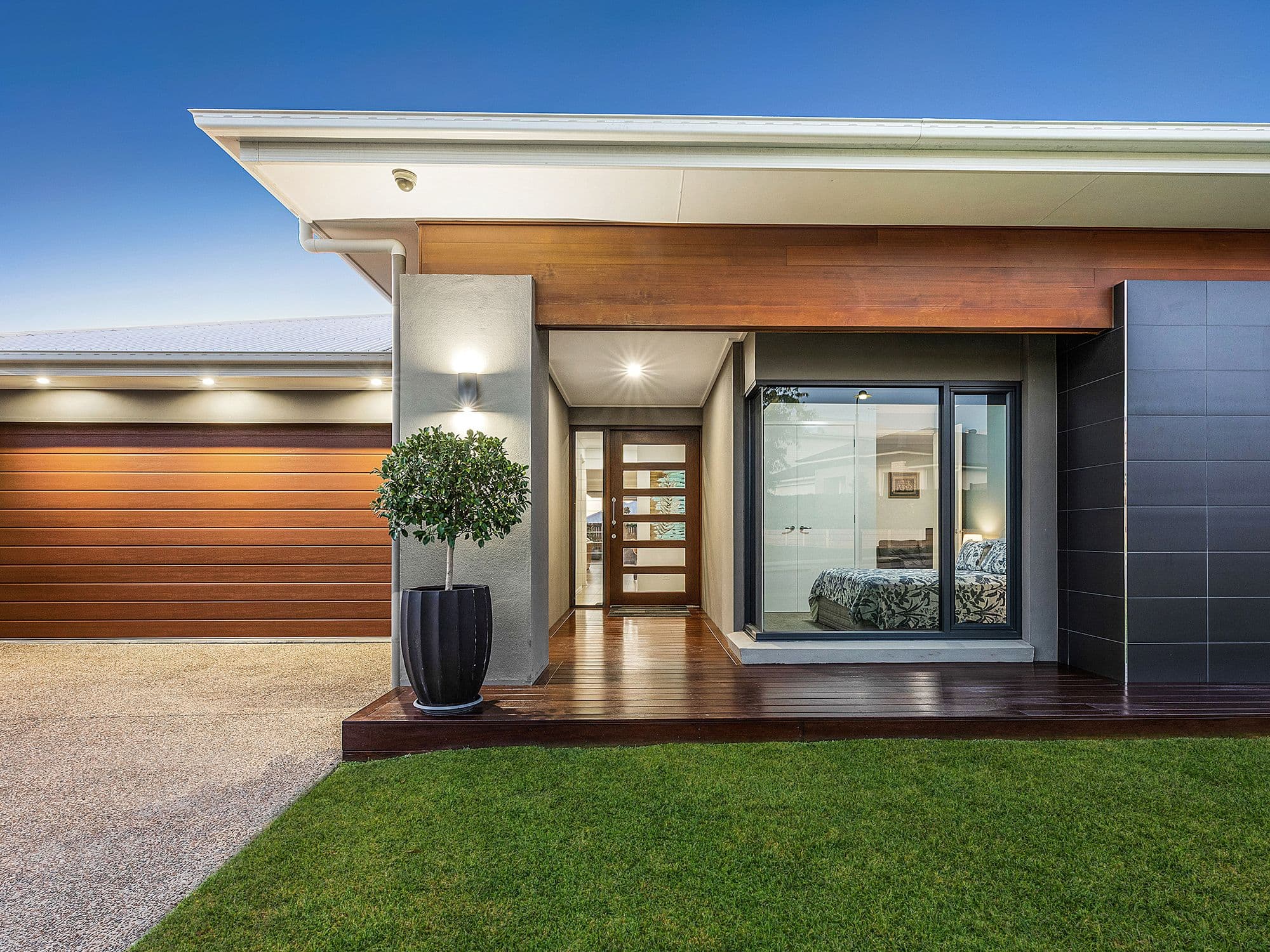 58 Raleigh Street, Footscray - Thumbnail 2