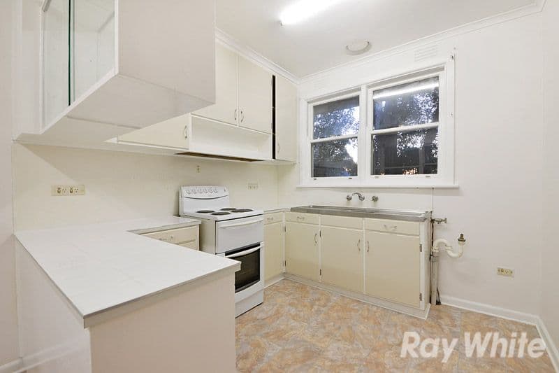 305 Forest Road, THE BASIN VIC 3154, The Basin - Thumbnail 4