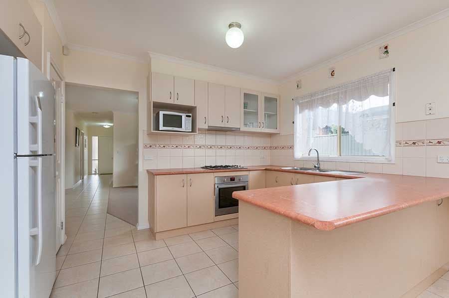 15 Westerfolds Loop, CRAIGIEBURN VIC 3064, Craigieburn - Thumbnail 3