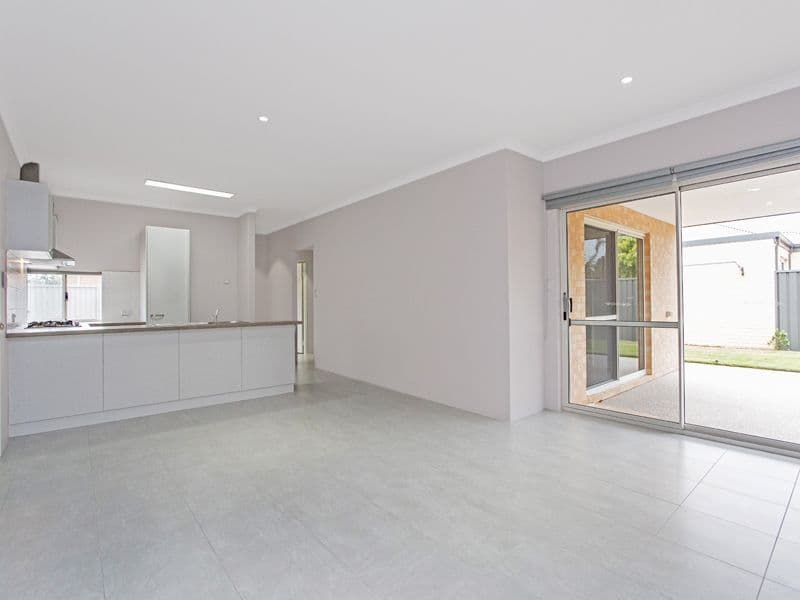 355 Walter Road, Morley WA 6062, Morley - Thumbnail 3