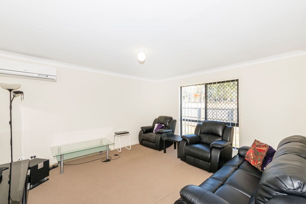 18 Newhaven Street, MARSDEN QLD 4132, Marsden - Thumbnail 4