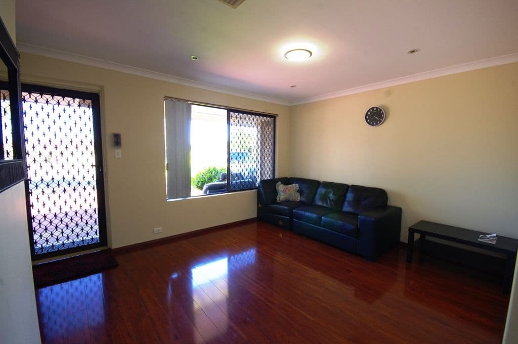 15 Cedar Court, Mirrabooka WA 6061, Mirrabooka - Thumbnail 2