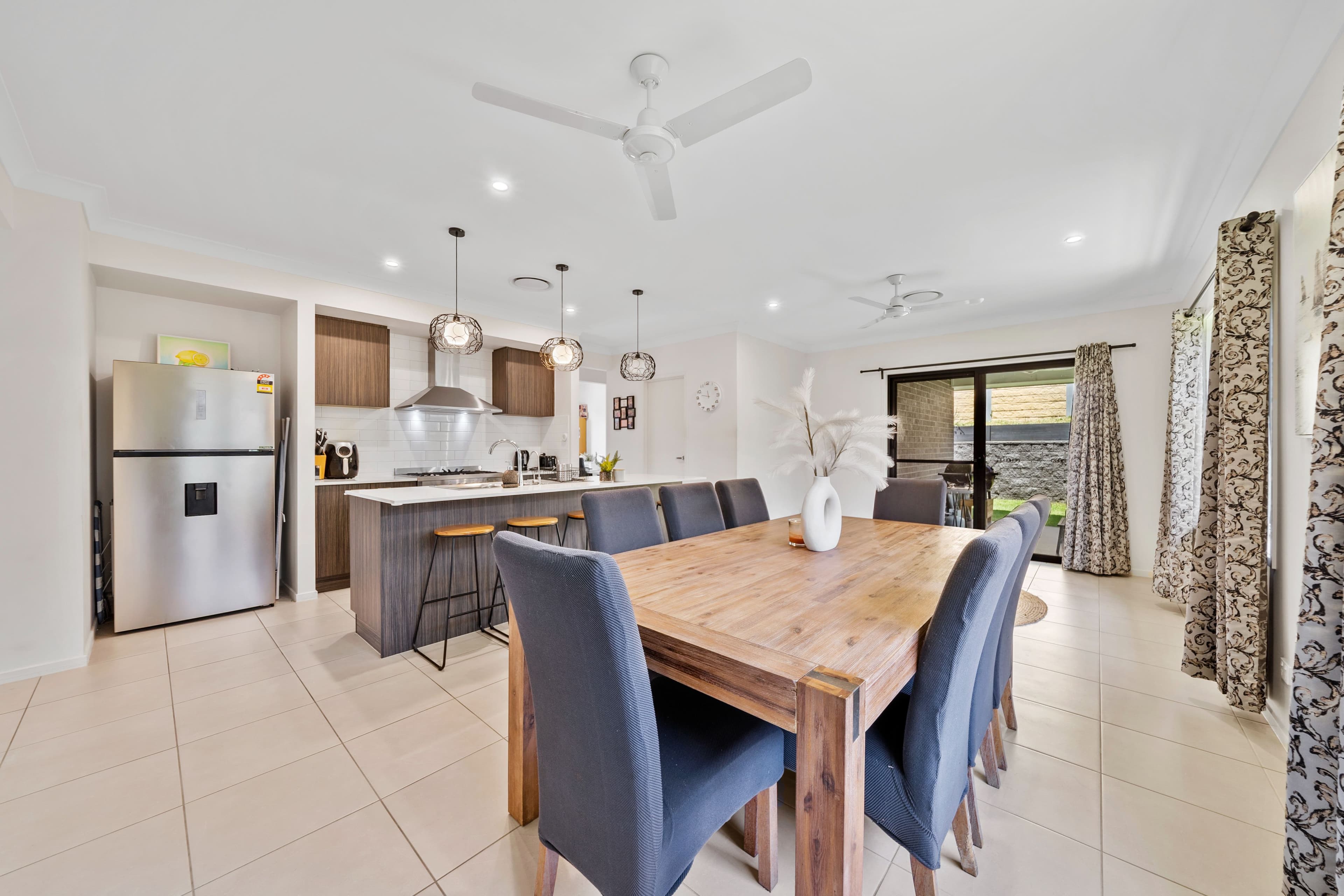 16 Samford Drive, Holmview QLD 4207, Holmview - Thumbnail 4