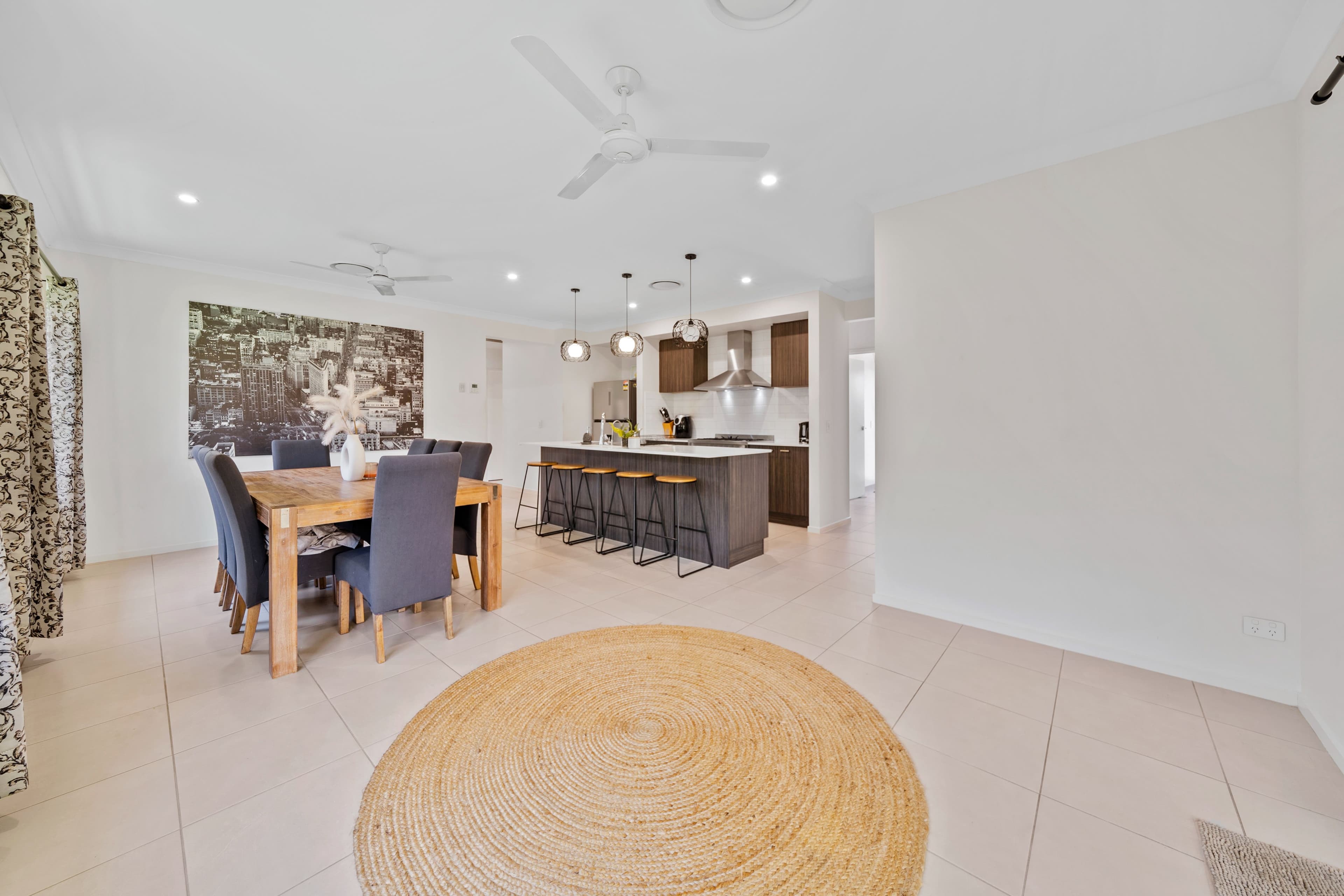 16 Samford Drive, Holmview QLD 4207, Holmview - Thumbnail 5