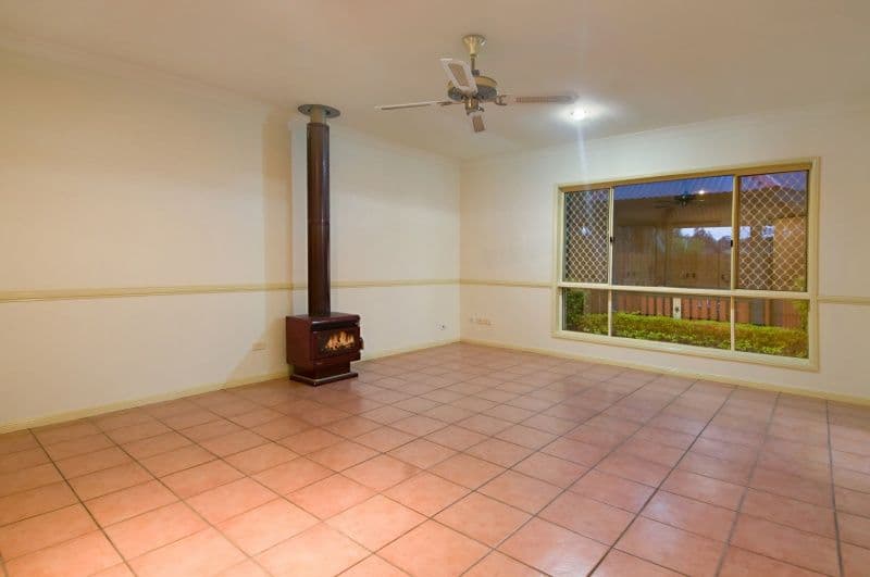 28 Beaulieu Crescent, CARINDALE QLD 4152, Carindale - Thumbnail 7