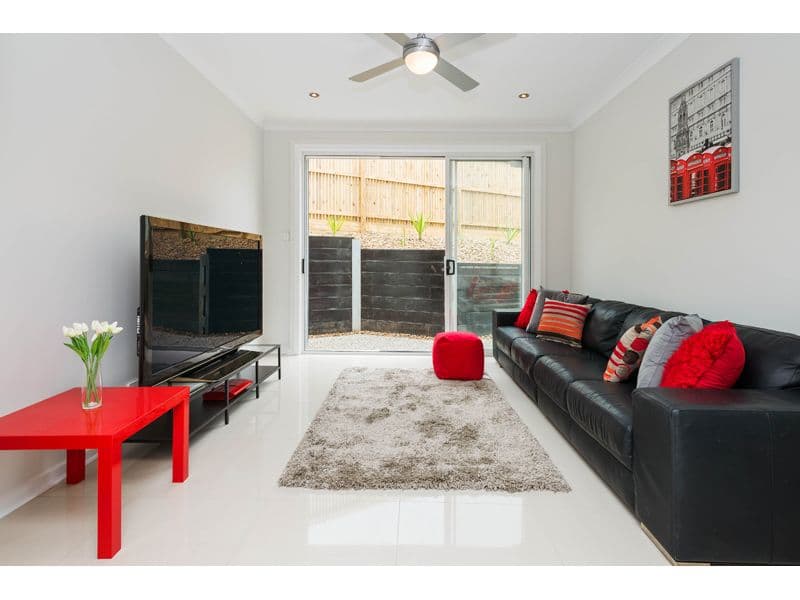 1 Elgar Street, HOLLAND PARK QLD 4121, Holland Park - Thumbnail 6