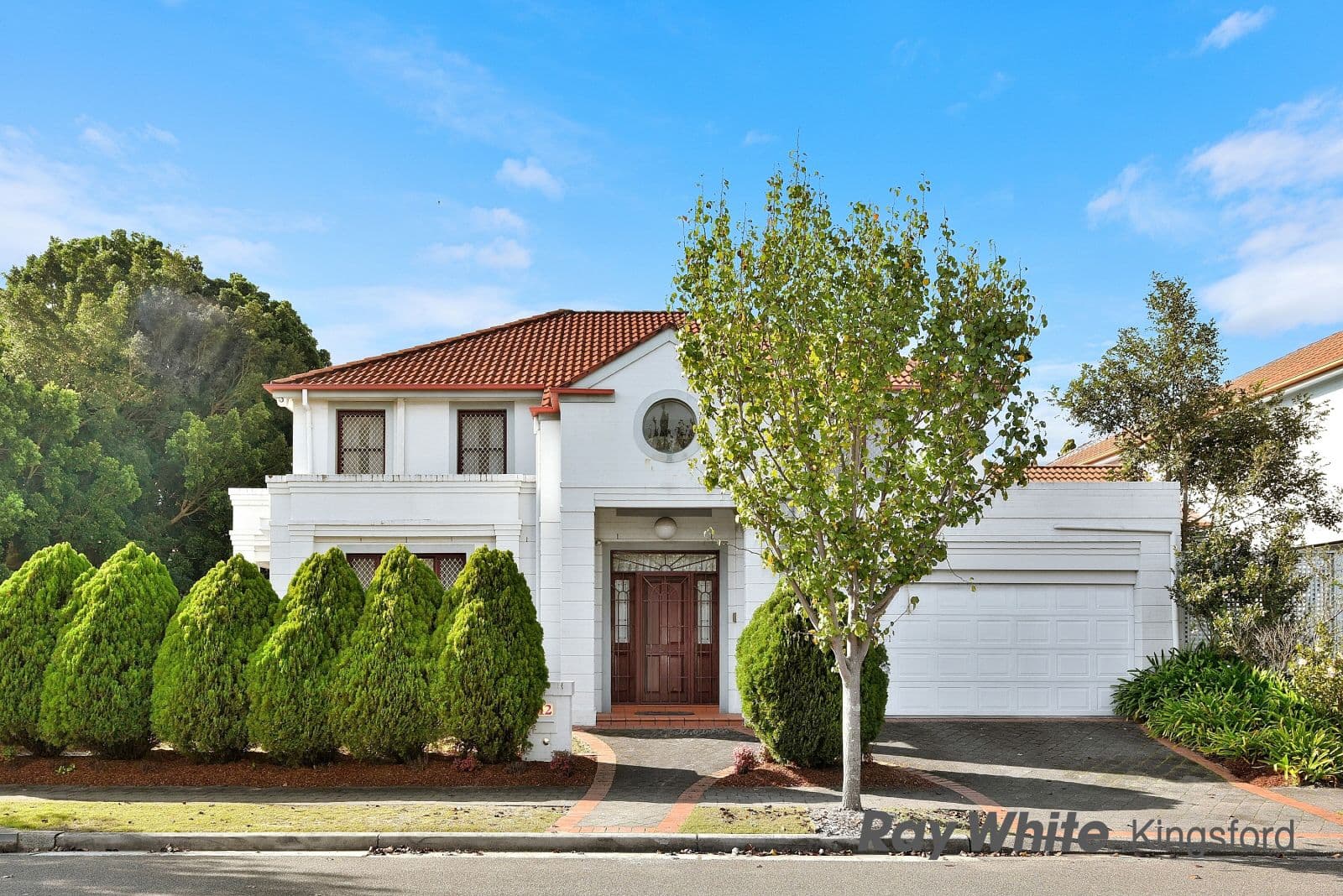 12 Brompton Road, Kensington - Thumbnail 2