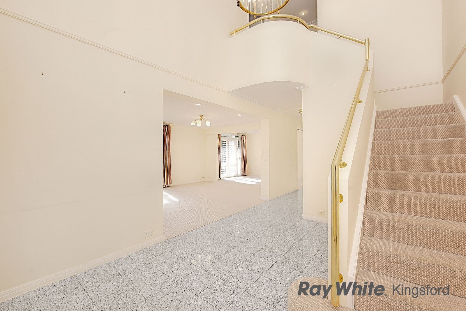 12 Brompton Road, Kensington - Thumbnail 6