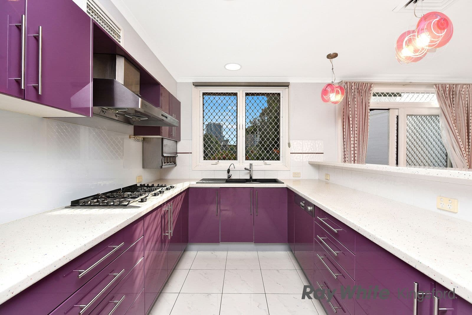 12 Brompton Road, Kensington - Thumbnail 8