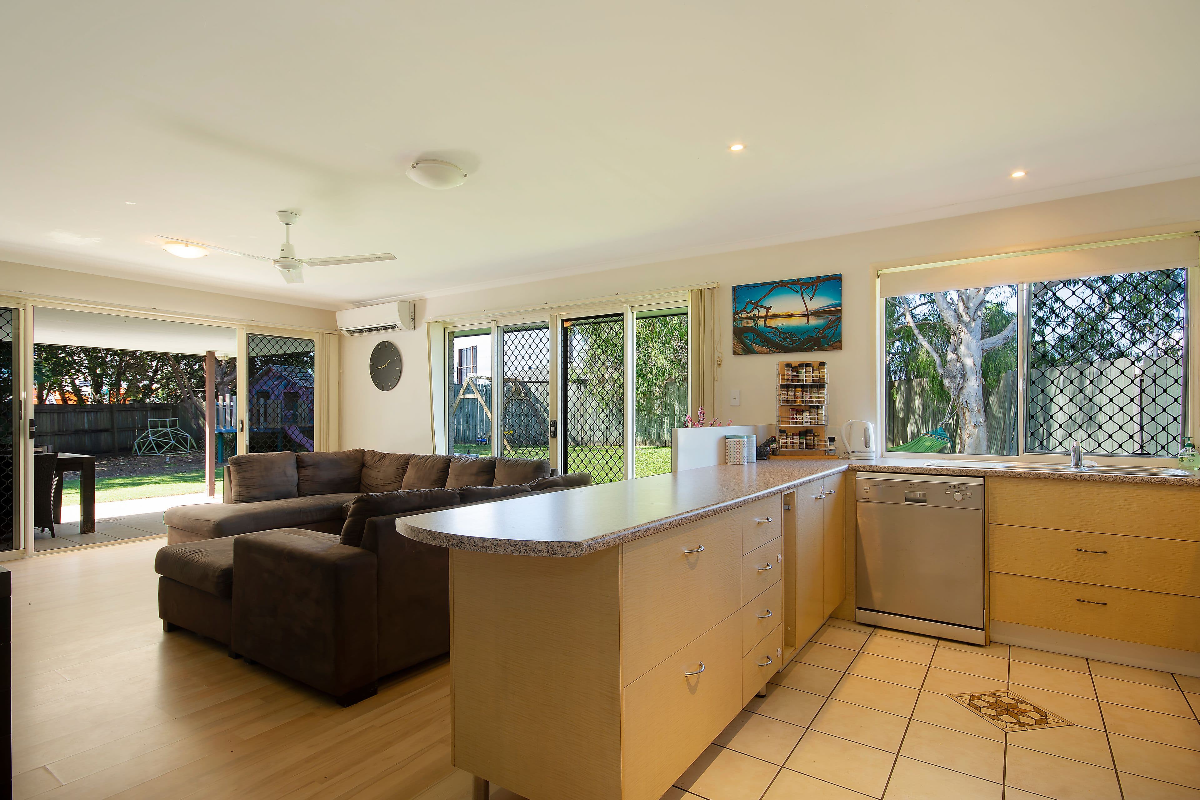 17 Jules Square, Currimundi QLD 4551, Currimundi - Thumbnail 2