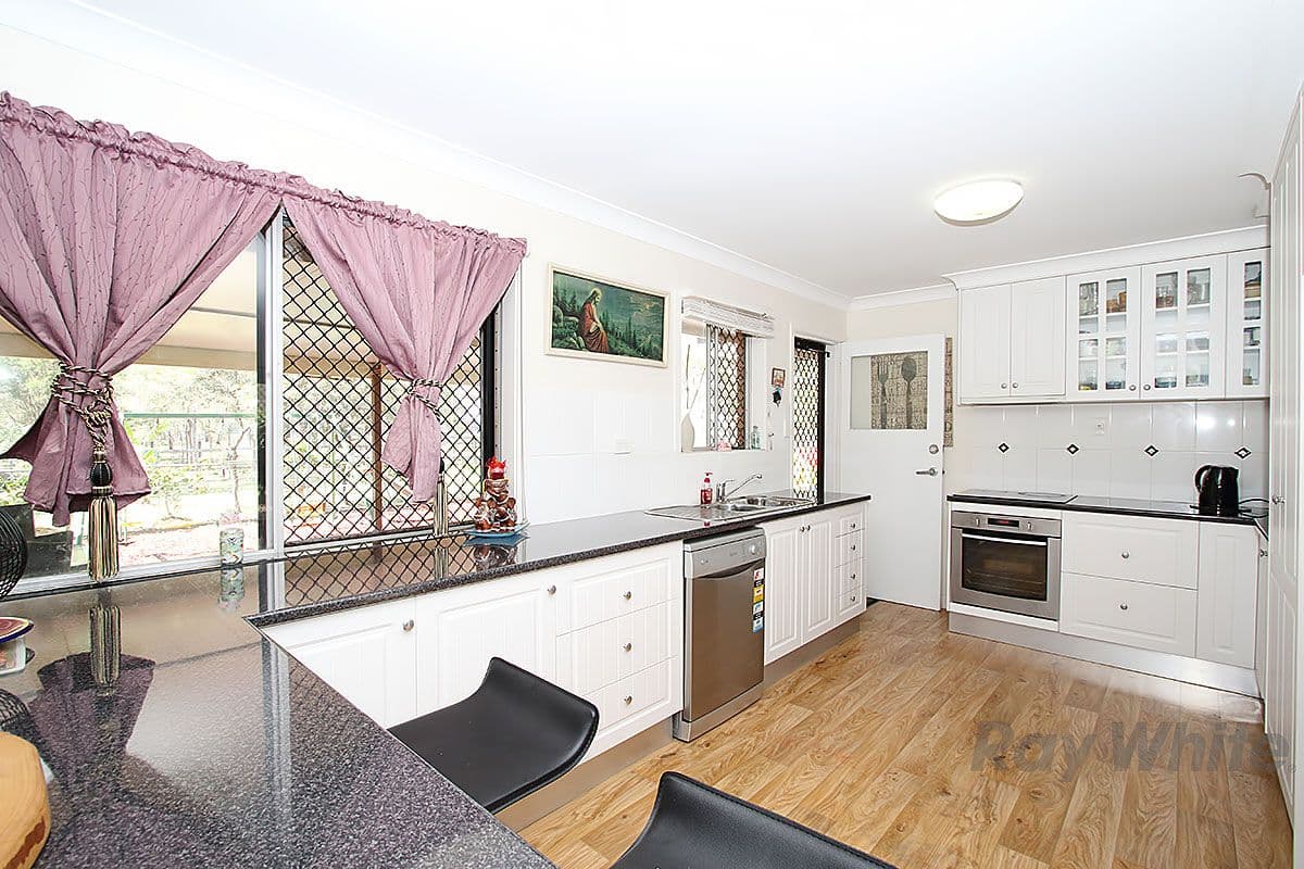 28 Clarrie Halls Road, Willowbank QLD 4306, Willowbank - Thumbnail 4