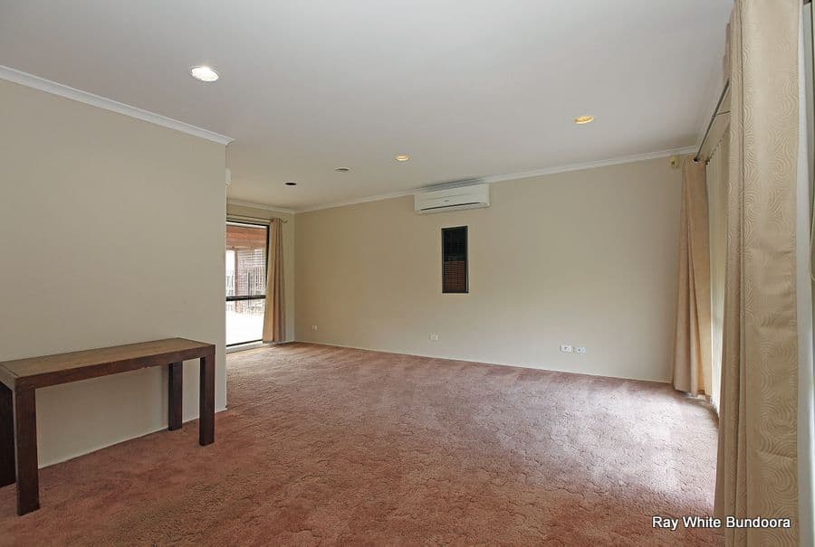 14 Bellevue Court, MILL PARK VIC 3082, Mill Park - Thumbnail 5